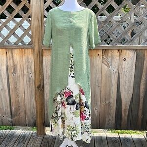 Beautiful Layered Gauze Dress Size Large
